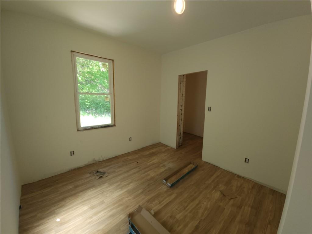 229 Freeport Road Creighton, PA 15030 - Photo 9 of 12 an empty room with a window