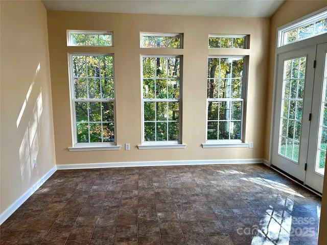 $1,995 | 7946 Mariners Pointe Circle, Denver, NC 28037