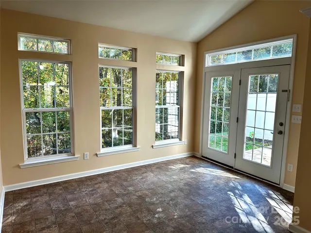 $1,995 | 7946 Mariners Pointe Circle, Denver, NC 28037