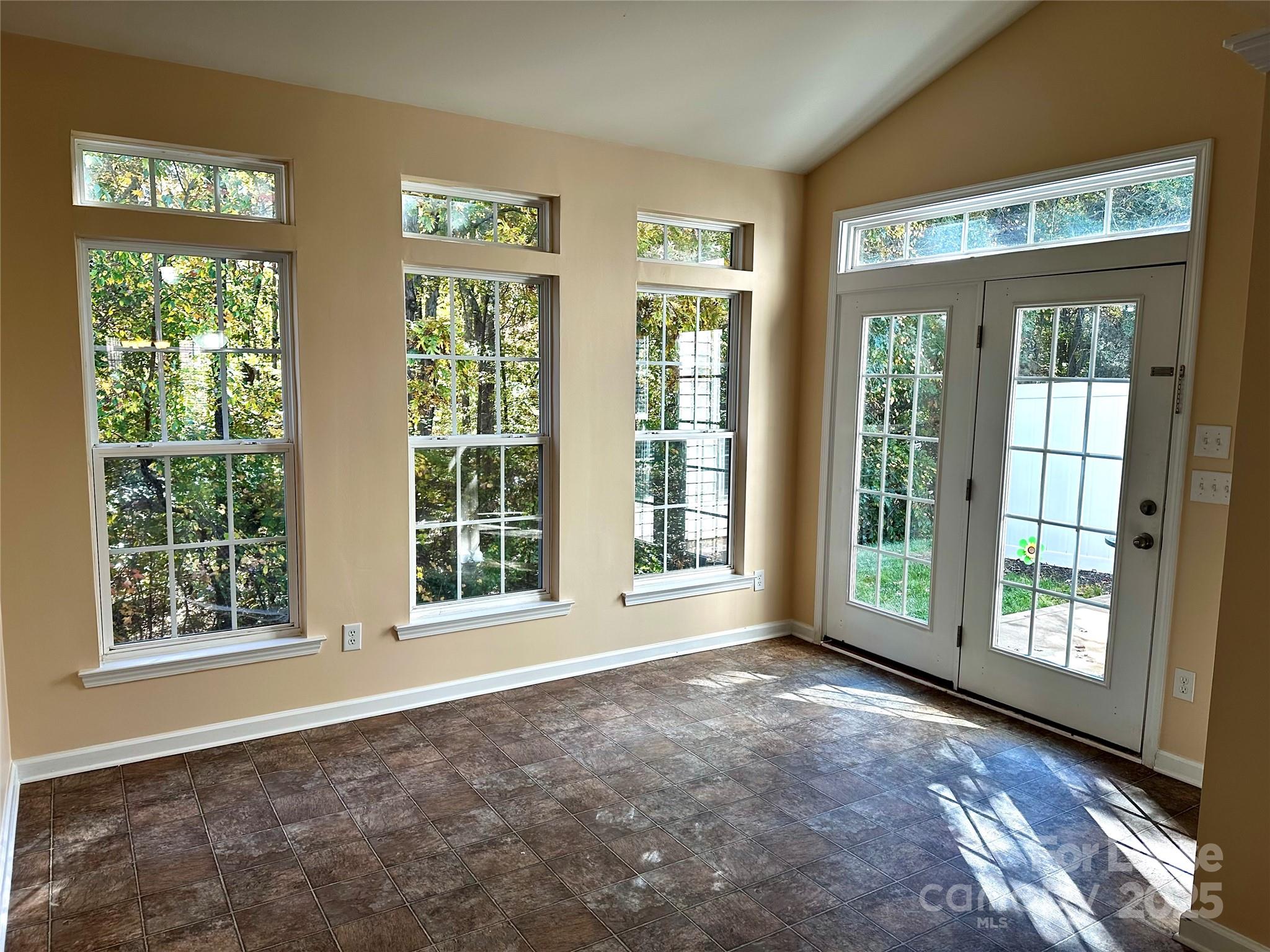 7946 Mariners Pointe Circle Denver, NC 28037 - Photo 14 of 45