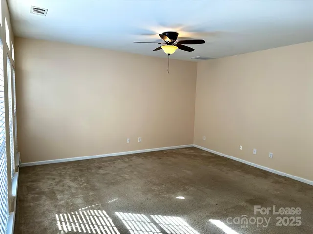 $1,995 | 7946 Mariners Pointe Circle, Denver, NC 28037