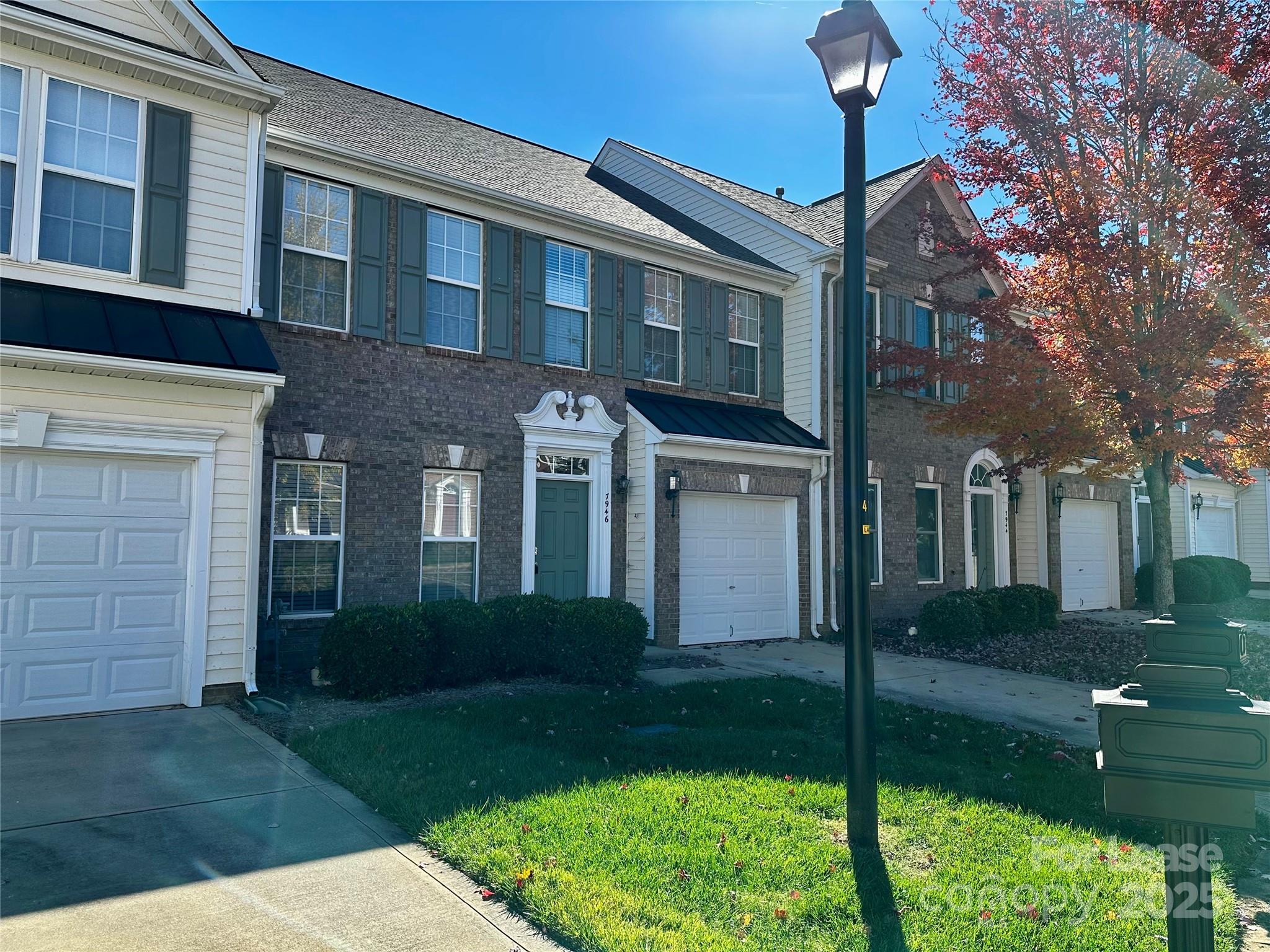 7946 Mariners Pointe Circle Denver, NC 28037 - Photo 3 of 45
