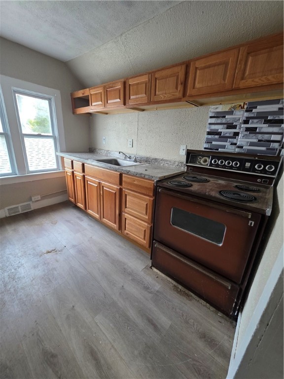 59 Hoeltzer Street Rochester, NY 14605 - Photo 13 of 23