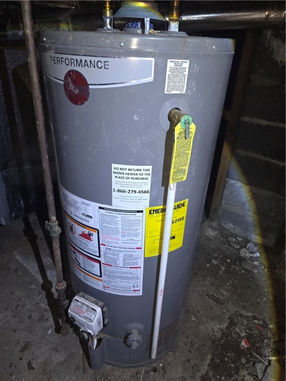 59 Hoeltzer Street Rochester, NY 14605 - Photo 17 of 23