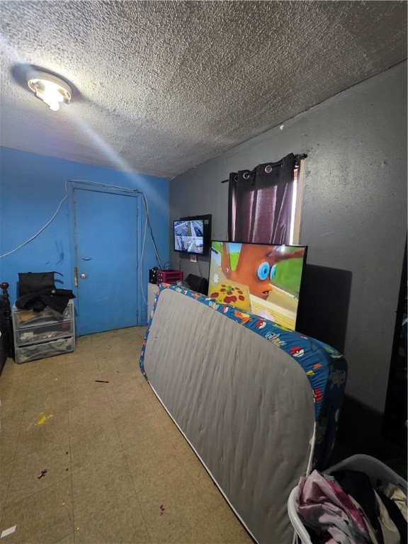 59 Hoeltzer Street Rochester, NY 14605 - Photo 3 of 23