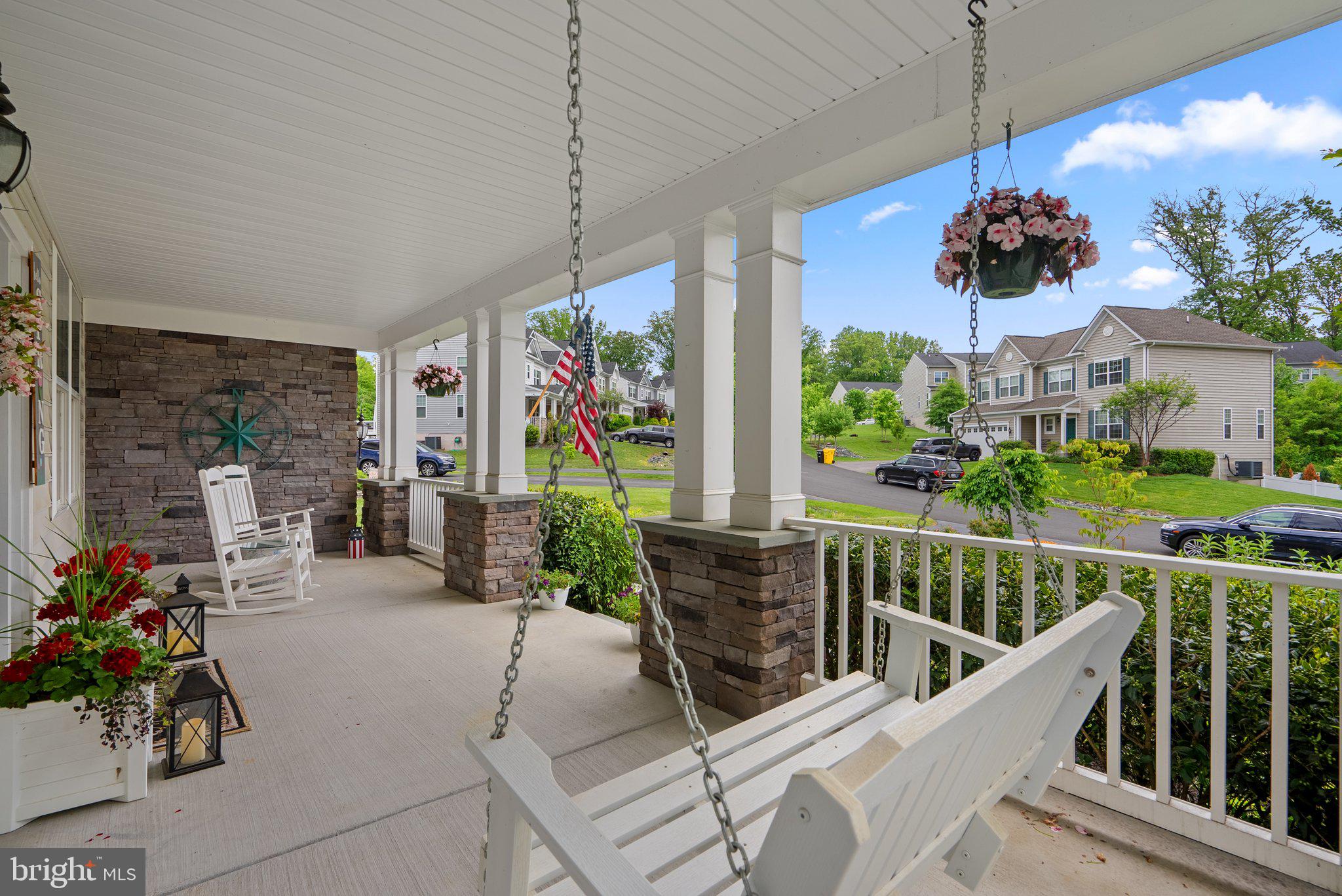 161 Moore Road Arnold, MD 21012 - Photo 4 of 57