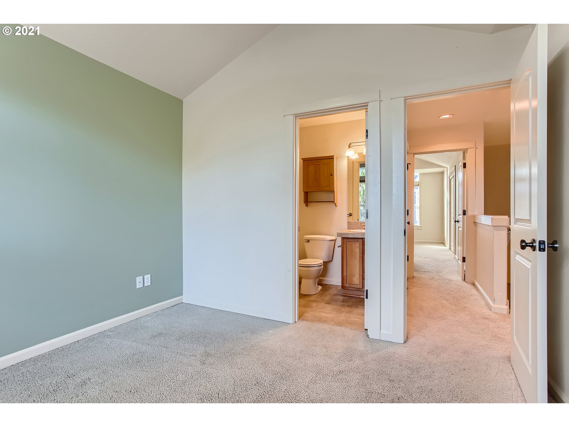 3621 Southwest Innovation Court Beaverton, OR 97003 - Photo 21 of 32 a view of a room with a wardrobe space