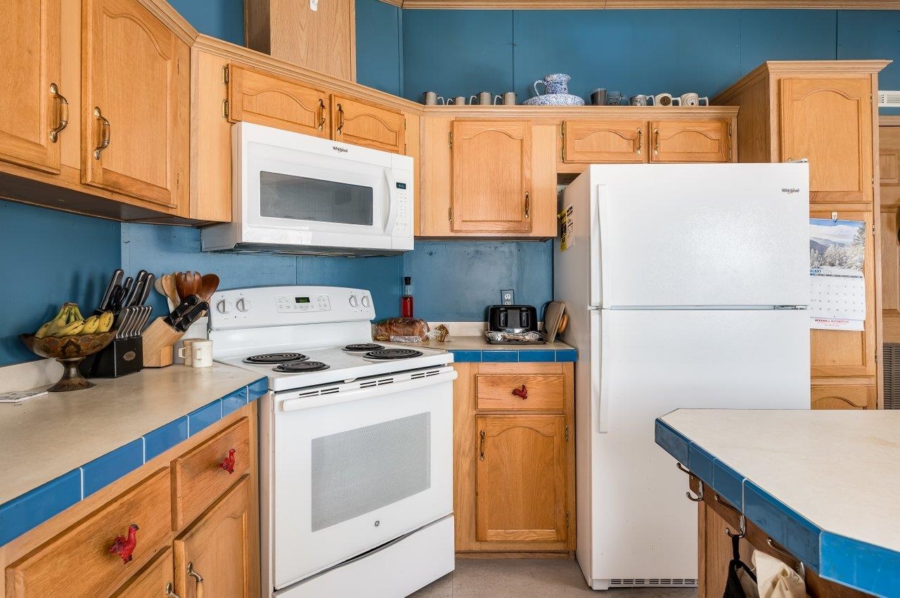 20 Seneca Street Rochester, NH 03867 - Photo 6 of 20