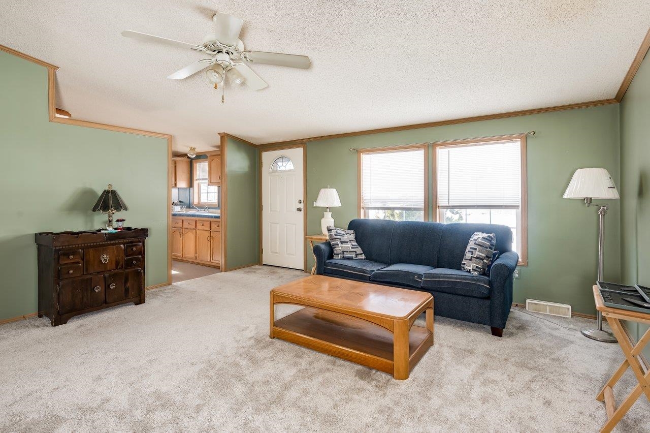 20 Seneca Street Rochester, NH 03867 - Photo 9 of 20