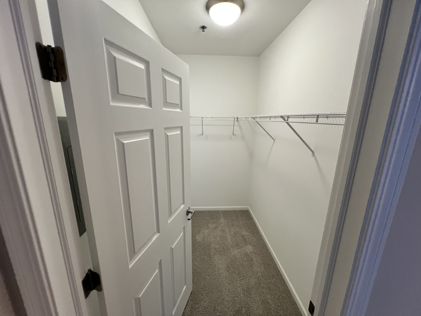 625 Deerfield Road, Unit 307 Deerfield, IL 60015 - Photo 9 of 12