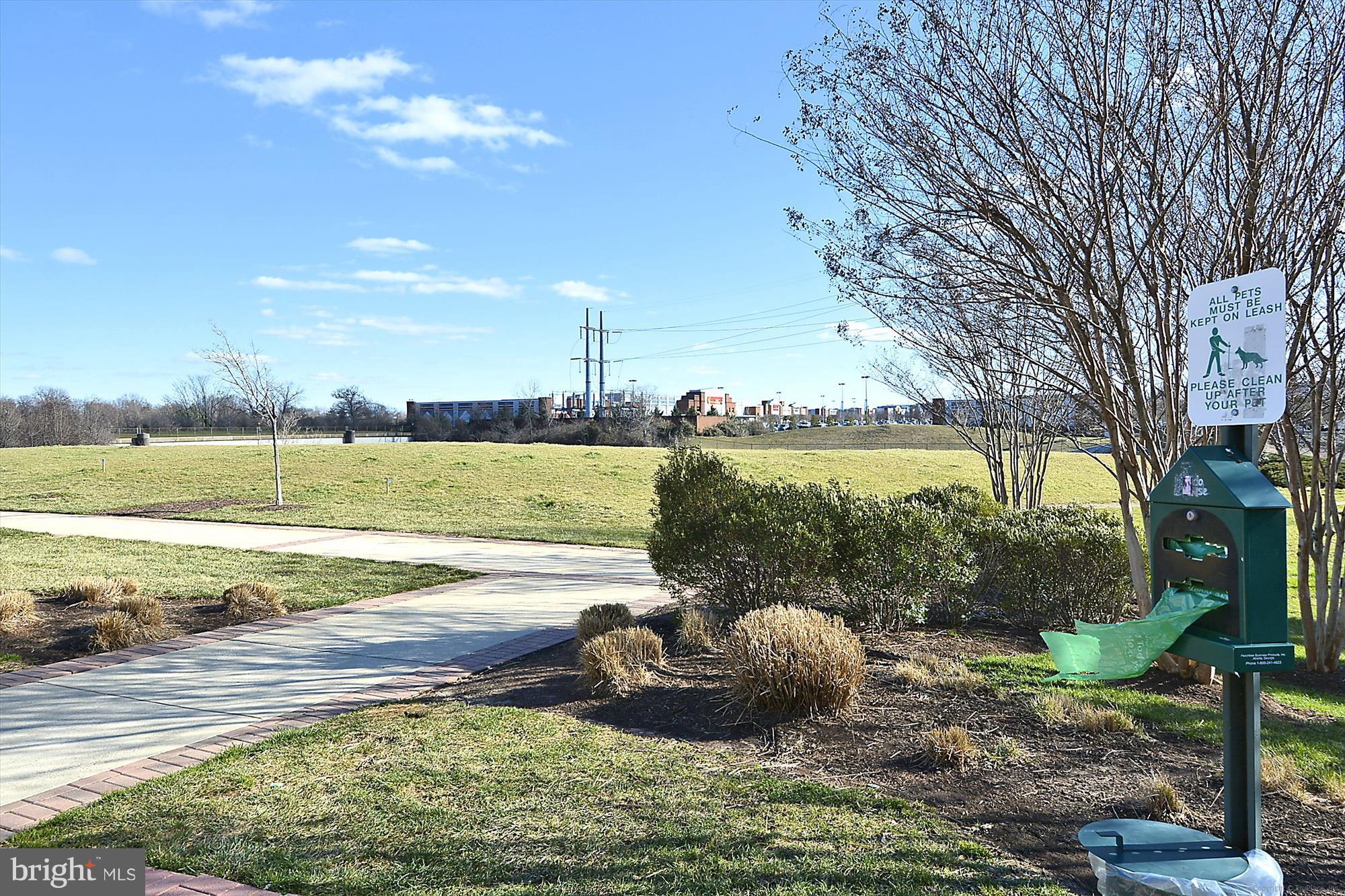 3600 South Glebe Road, Unit 718W Arlington, VA 22202 - Photo 25 of 28 Pet friendly