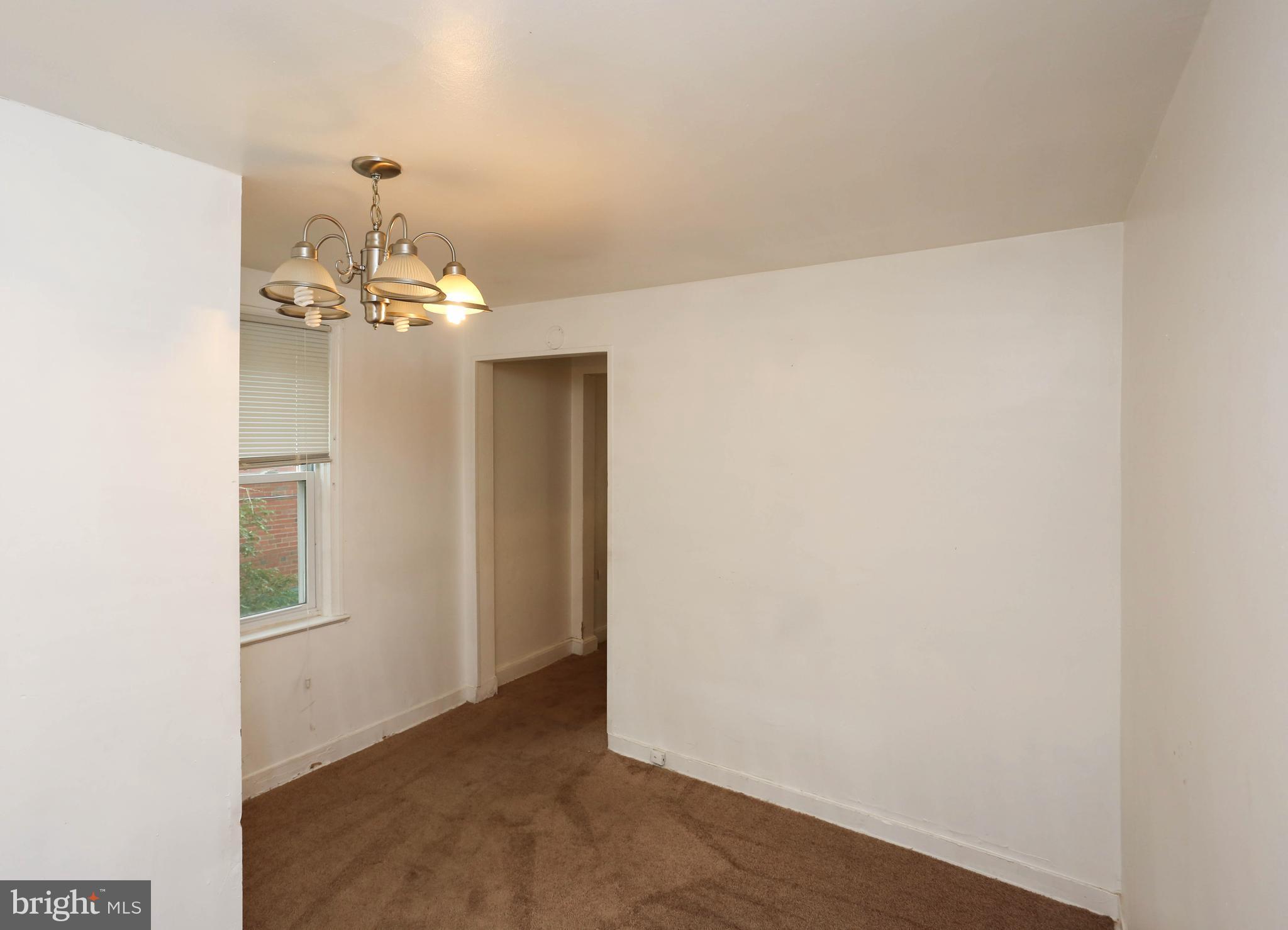 5117 Levindale Road Baltimore, MD 21215 - Photo 13 of 28 Dining Room