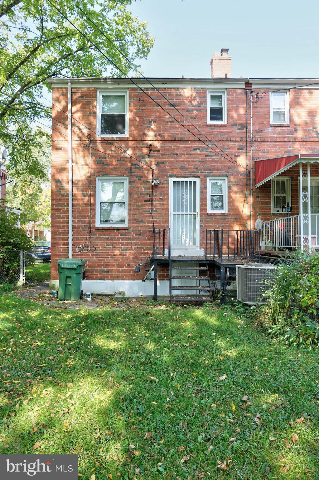 5117 Levindale Road Baltimore, MD 21215 - Photo 24 of 28 Exterior (Rear)