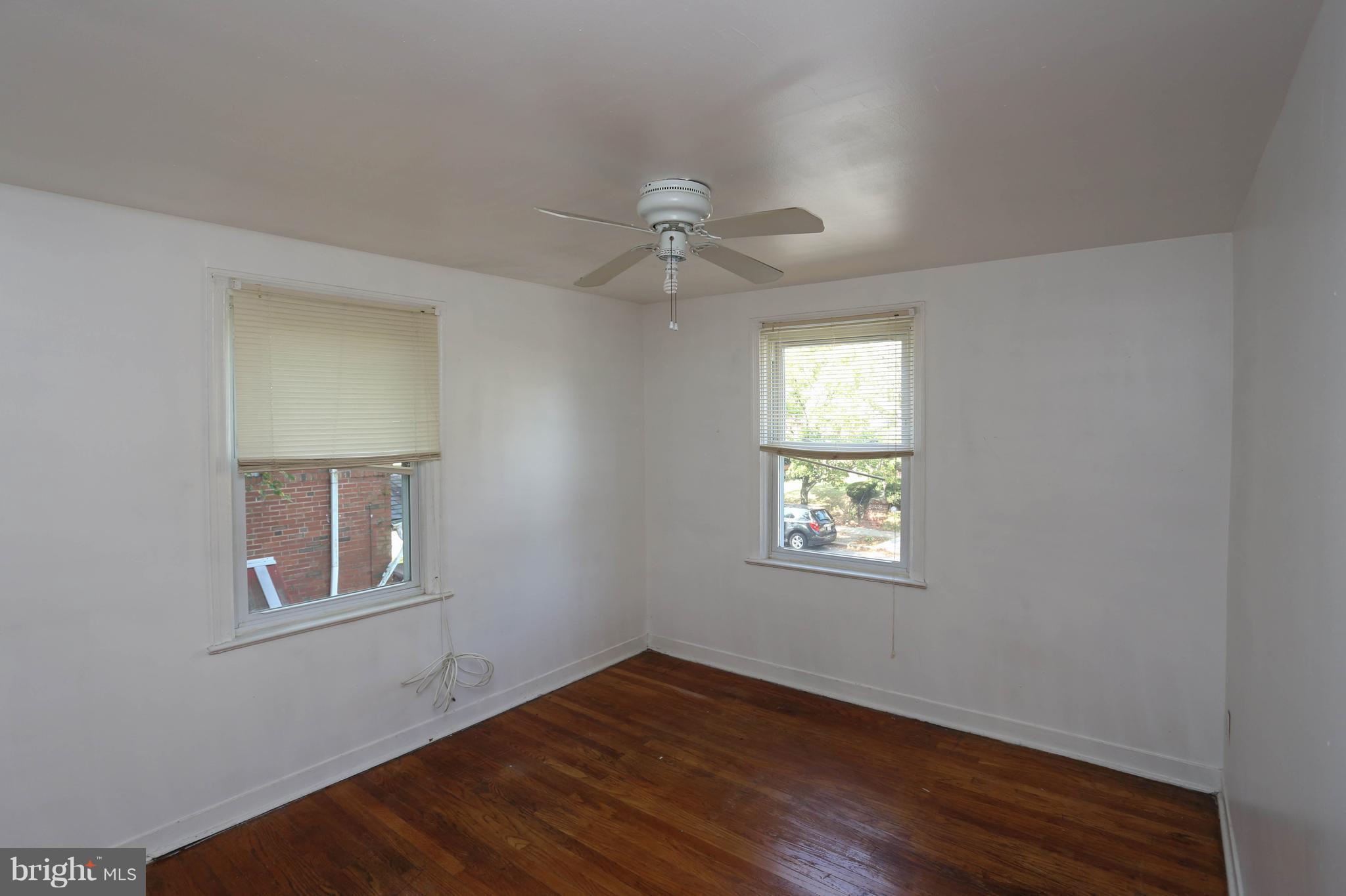 5117 Levindale Road Baltimore, MD 21215 - Photo 4 of 28 Bedroom