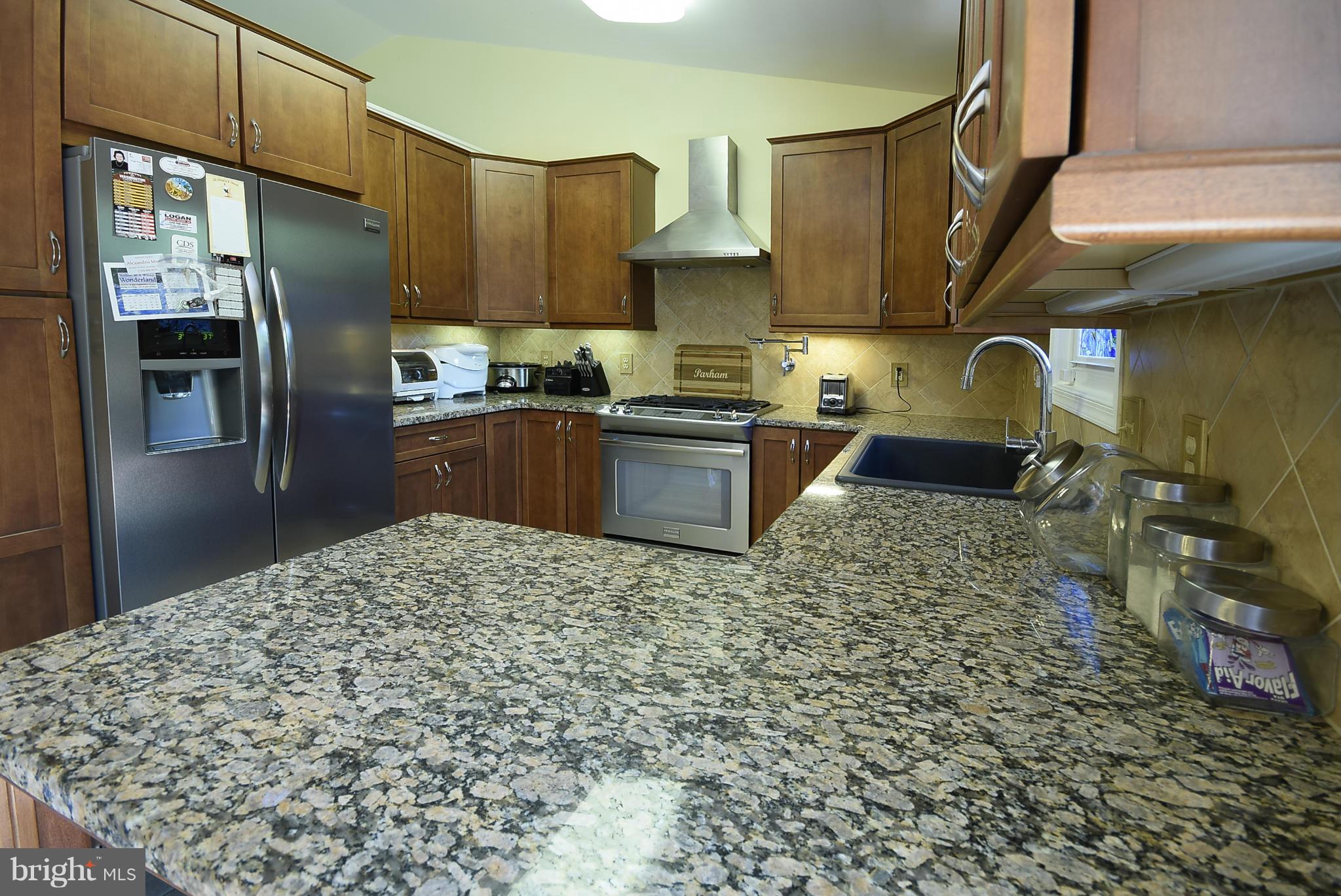 2138 Sebastian Road Fredericksburg, VA 22405 - Photo 13 of 30 Kitchen