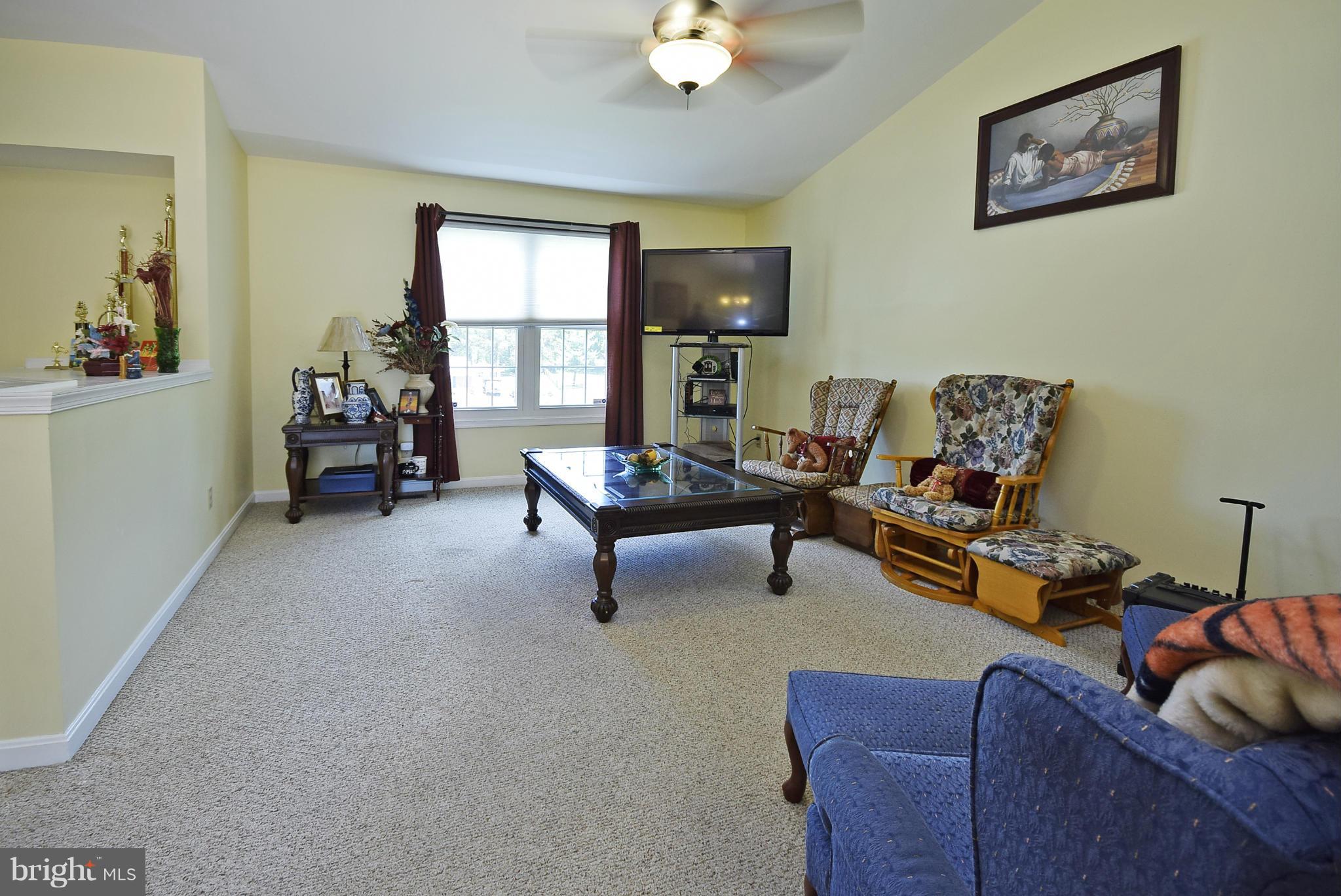 2138 Sebastian Road Fredericksburg, VA 22405 - Photo 17 of 30 Living Room