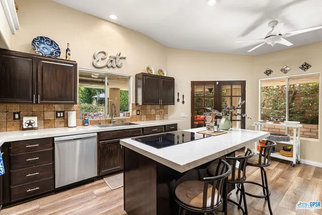 $8,000 | 40560 Glenwood Lane, Palm Desert, CA 92260