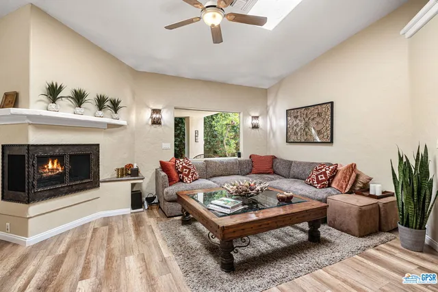 $8,000 | 40560 Glenwood Lane, Palm Desert, CA 92260