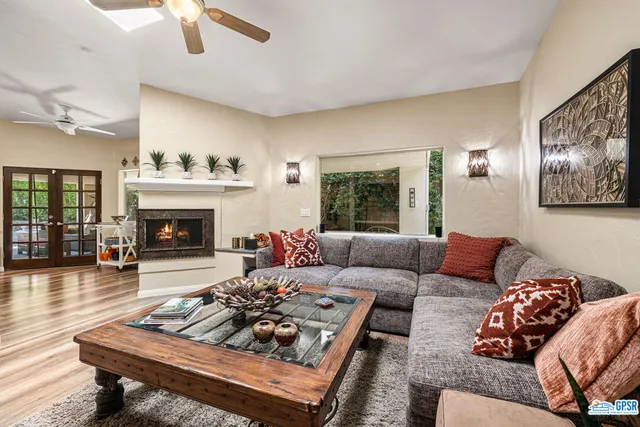$8,000 | 40560 Glenwood Lane, Palm Desert, CA 92260