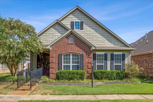 $324,500 | 4570 Stone Park Boulevard, Olive Branch, MS 38654