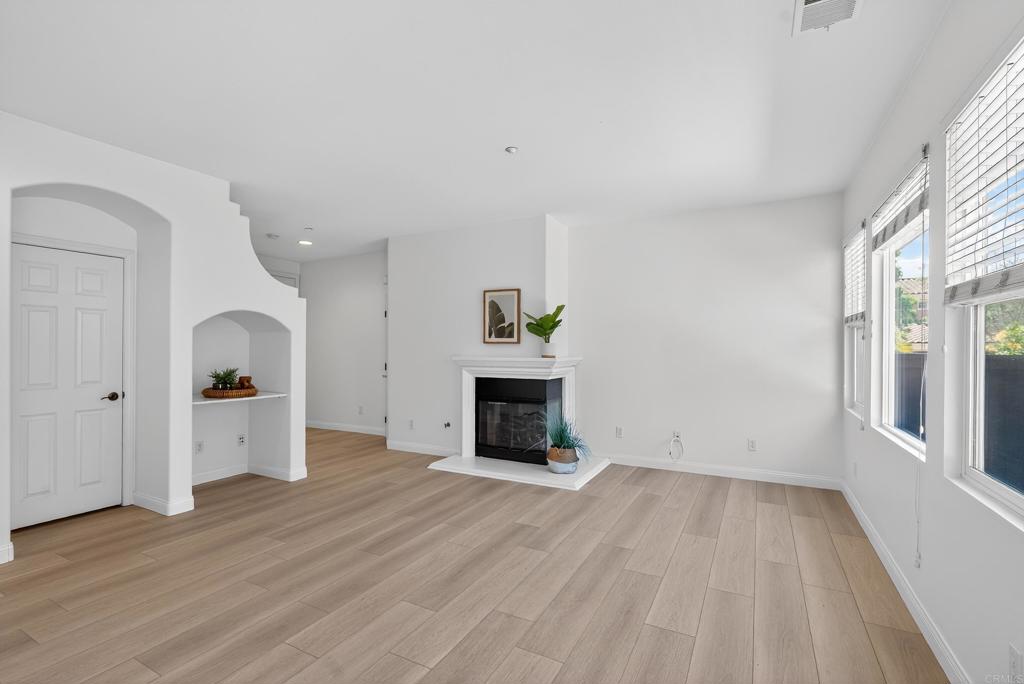 1234 Highbluff Avenue San Marcos, CA 92078 - Photo 3 of 34