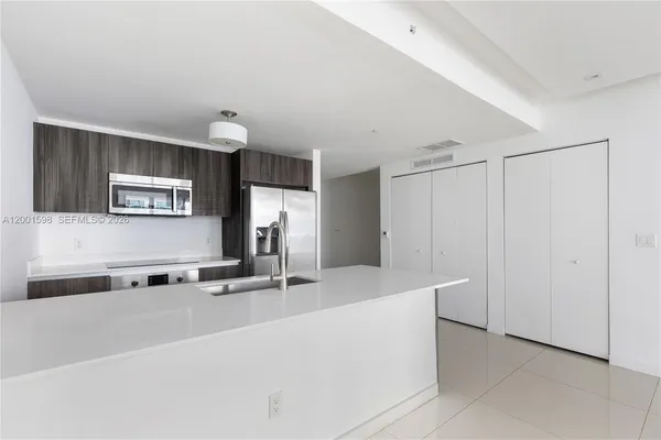 $3,600 | 488 Northeast 18th Street, Unit 1807, Miami, FL 33132