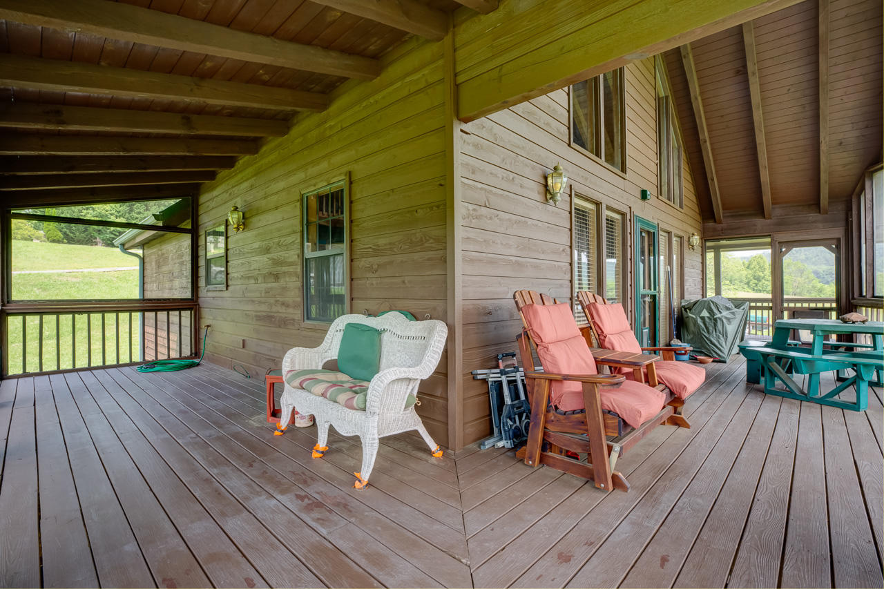 3409 Cherokee Ridge Way Sevierville, TN 37862 - Photo 10 of 40 _F5A3438_39_40_41_42_43