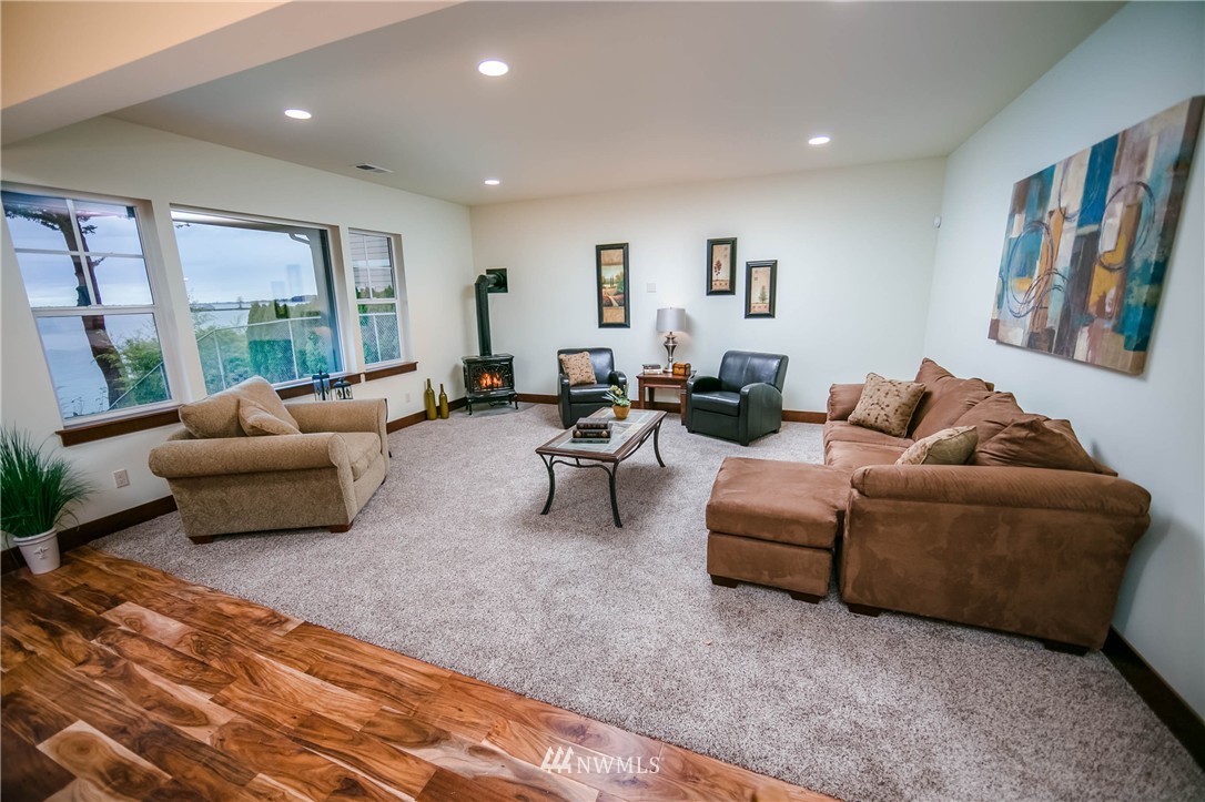 3545 Robertson Road Bellingham, WA 98226 - Photo 11 of 23 Gallery Image 11