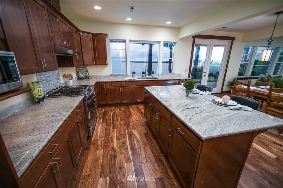 3545 Robertson Road Bellingham, WA 98226 - Photo 6 of 23 Gallery Image 6