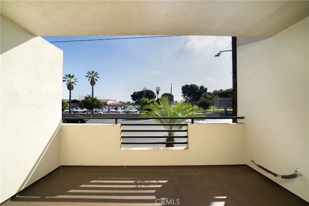 4001 165th Street, Unit A Lawndale, CA 90260 - Photo 11 of 28