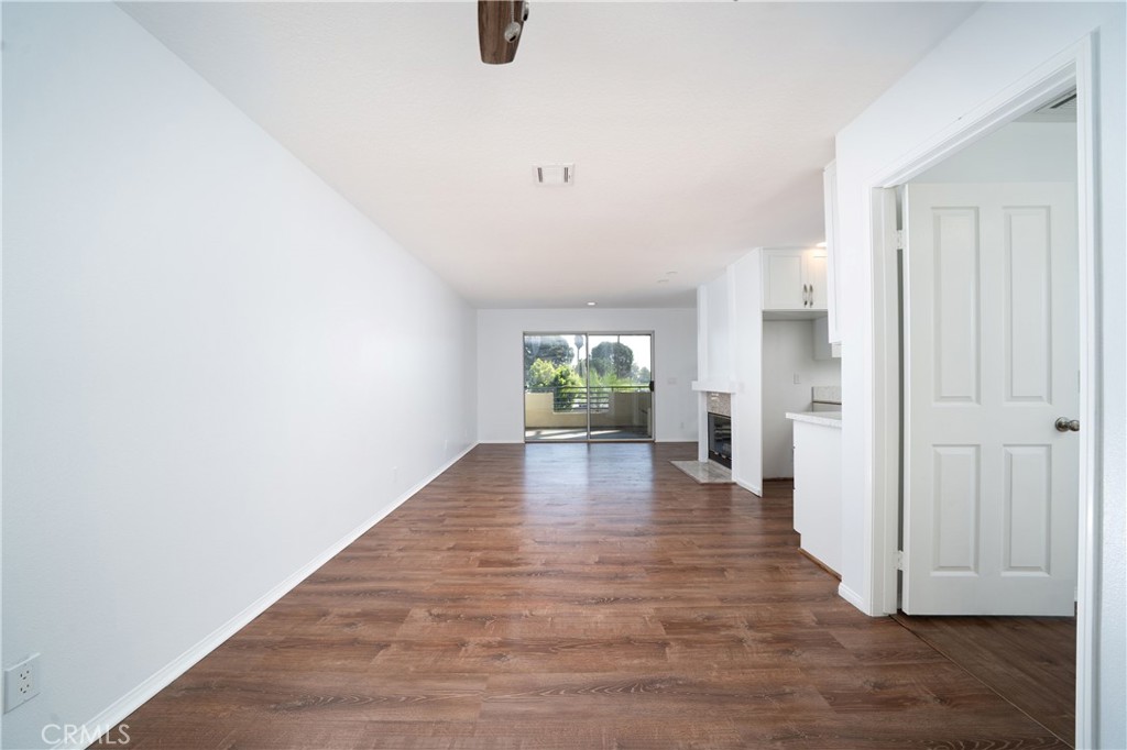 4001 165th Street, Unit A Lawndale, CA 90260 - Photo 7 of 28