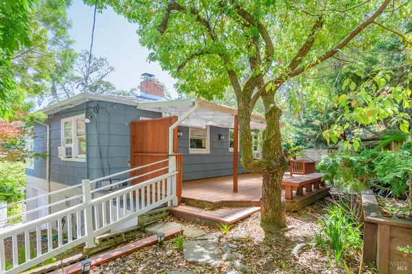 $899,000 | 25 Maple Avenue, Fairfax, CA 94930