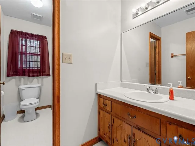 $425,000 | 7706 Northern Dancer Court, Midlothian, VA 23112