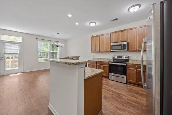 $2,300 | 8988 Cat Tail Pond Road, Summerville, SC 29485