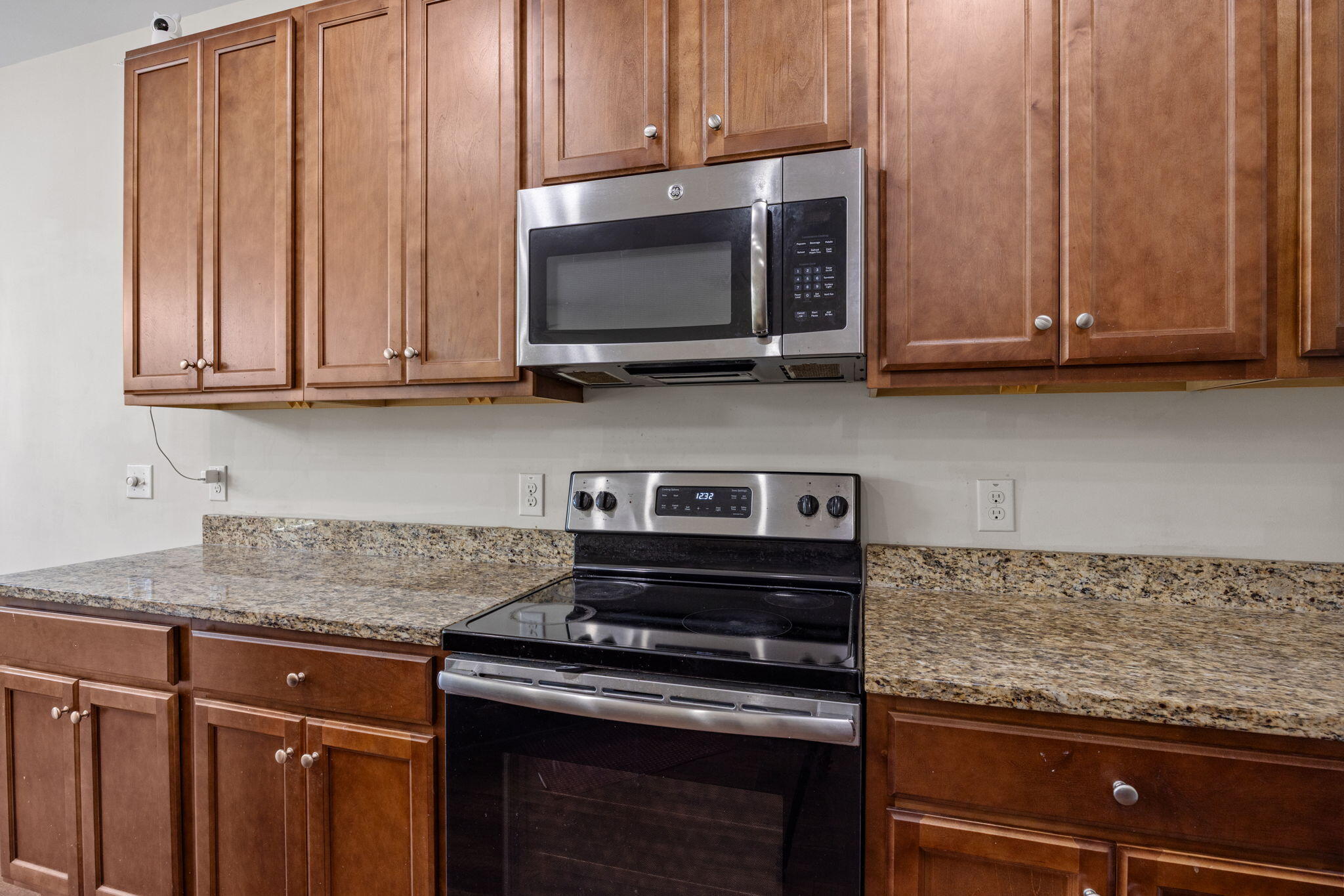 8988 Cat Tail Pond Road Summerville, SC 29485 - Photo 6 of 46 8-web-or-mls-470A7744