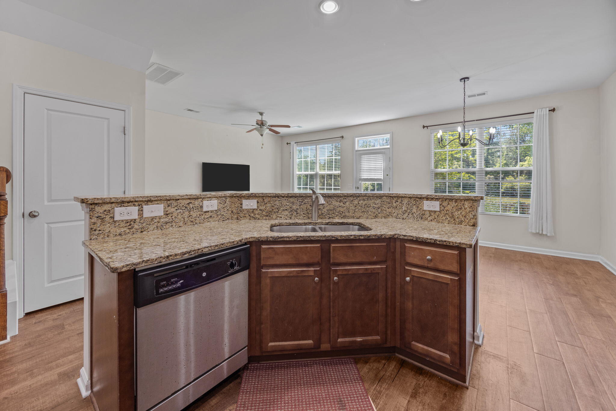 8988 Cat Tail Pond Road Summerville, SC 29485 - Photo 7 of 46 9-web-or-mls-470A7747