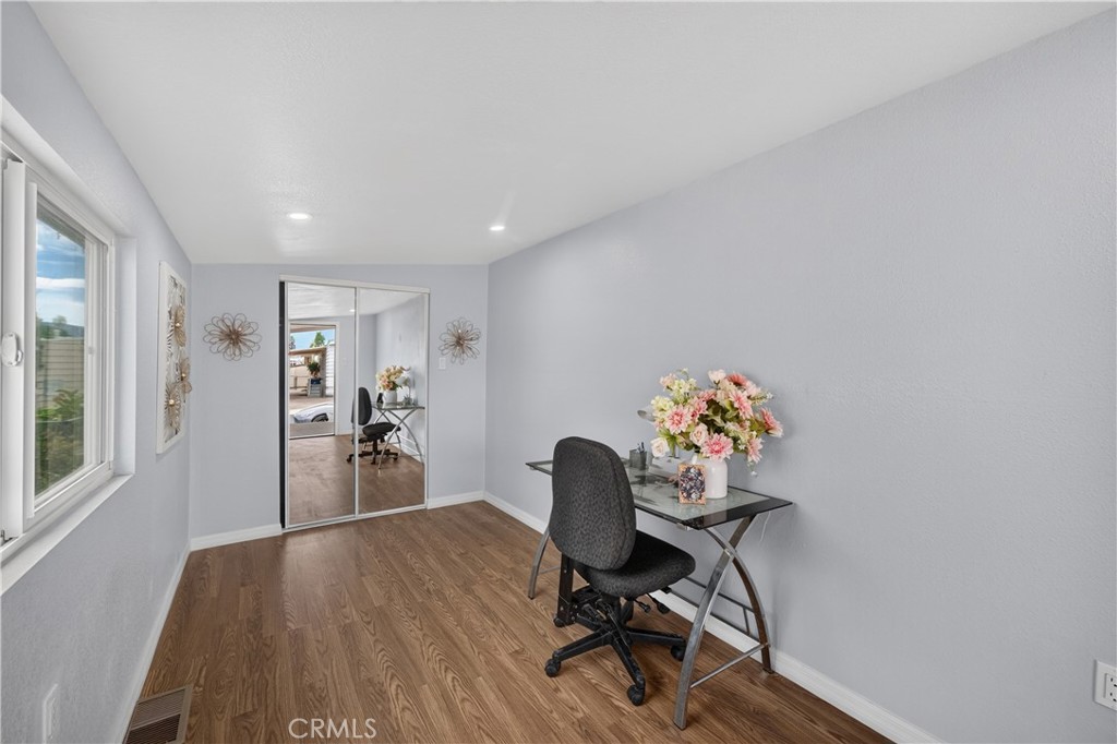 3700 Buchanan Street, Unit 72 Riverside, CA 92503 - Photo 26 of 41 Room #3