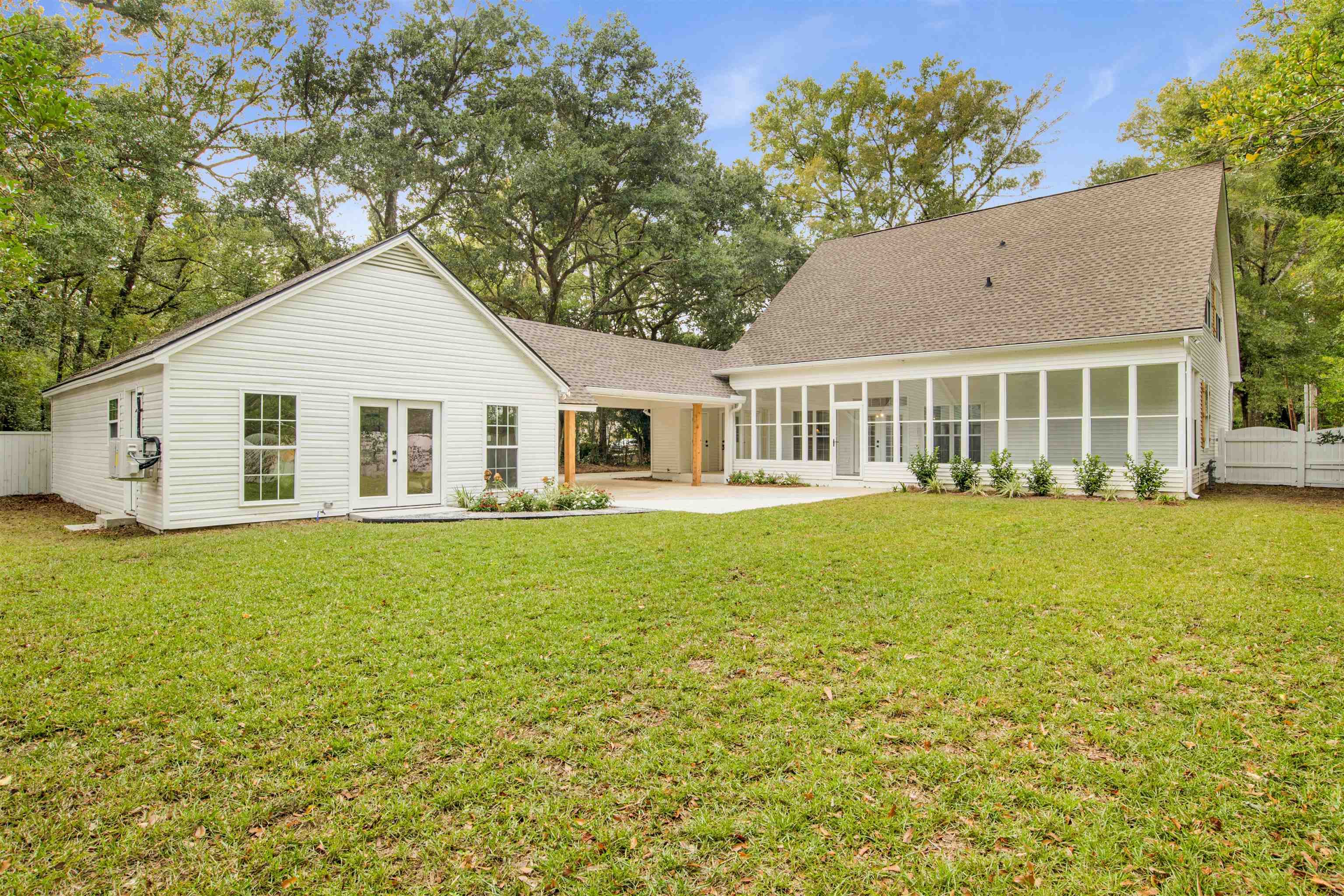 505 Dyson Street Fairhope, AL 36532 - Photo 43 of 50 Yard