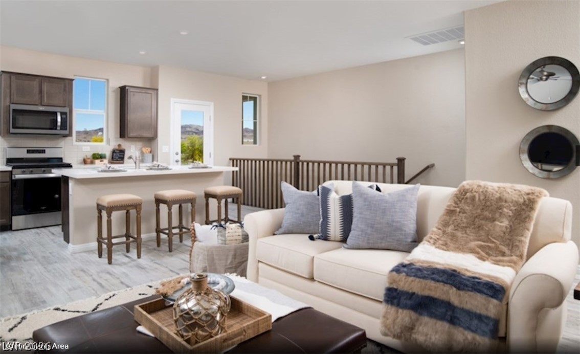 902 Bronzite Street Henderson, NV 89011 - Photo 4 of 15