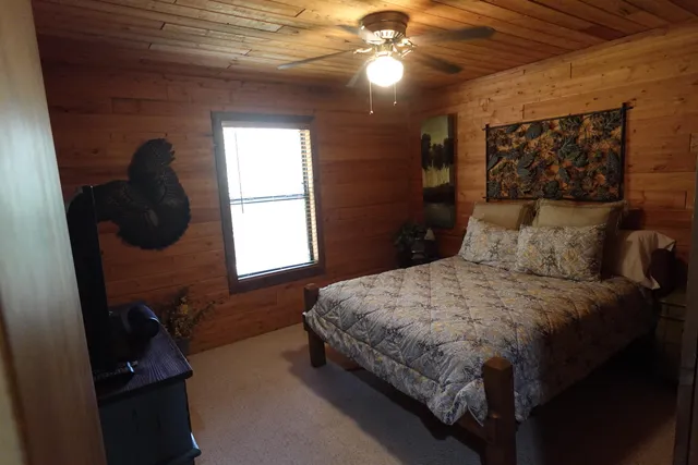 $3,500 | 32801 Highway 441, Okeechobee, FL 34972