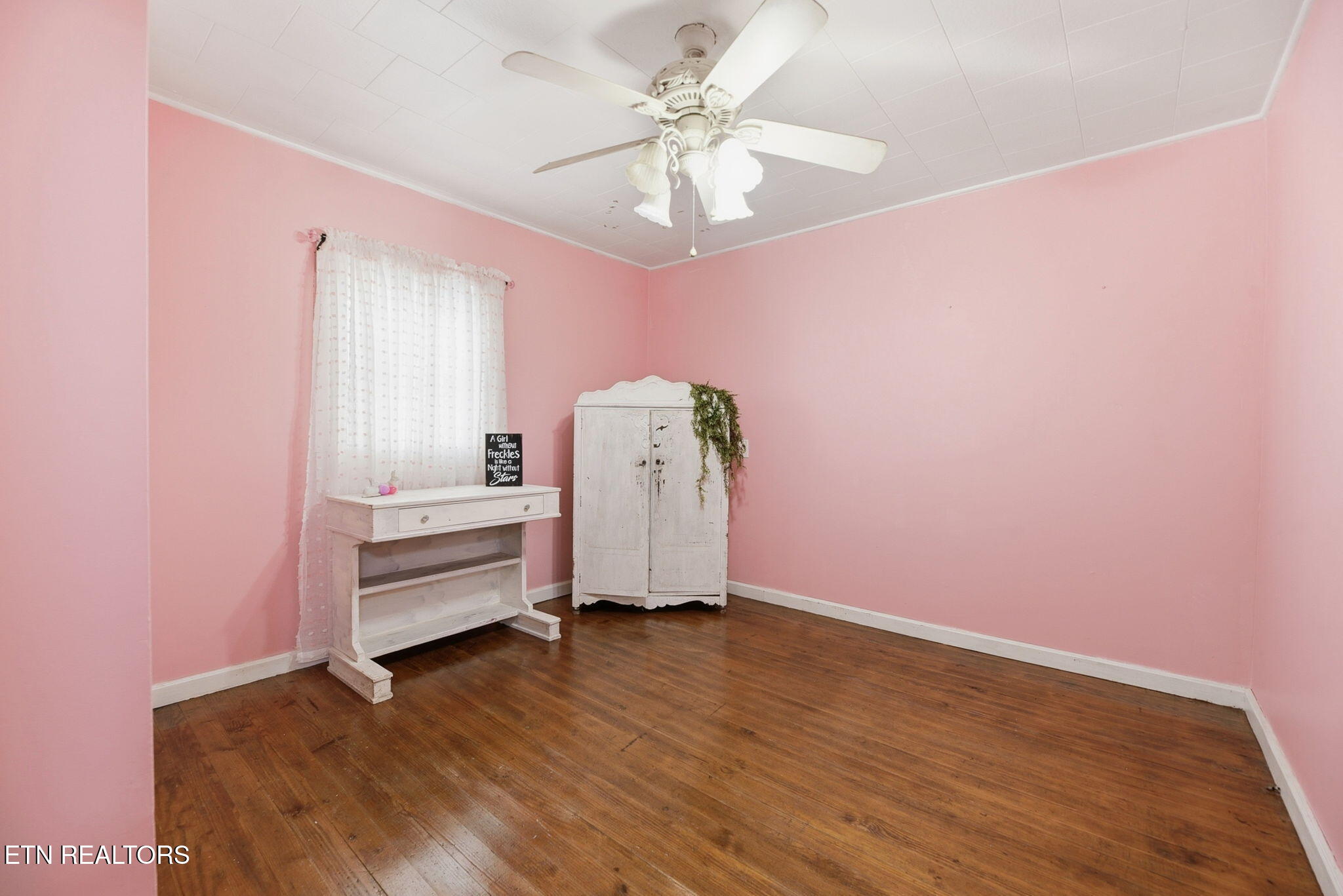 109 Boyer Road Andersonville, TN 37705 - Photo 14 of 37 14-web-or-mls-Byr109 (77)