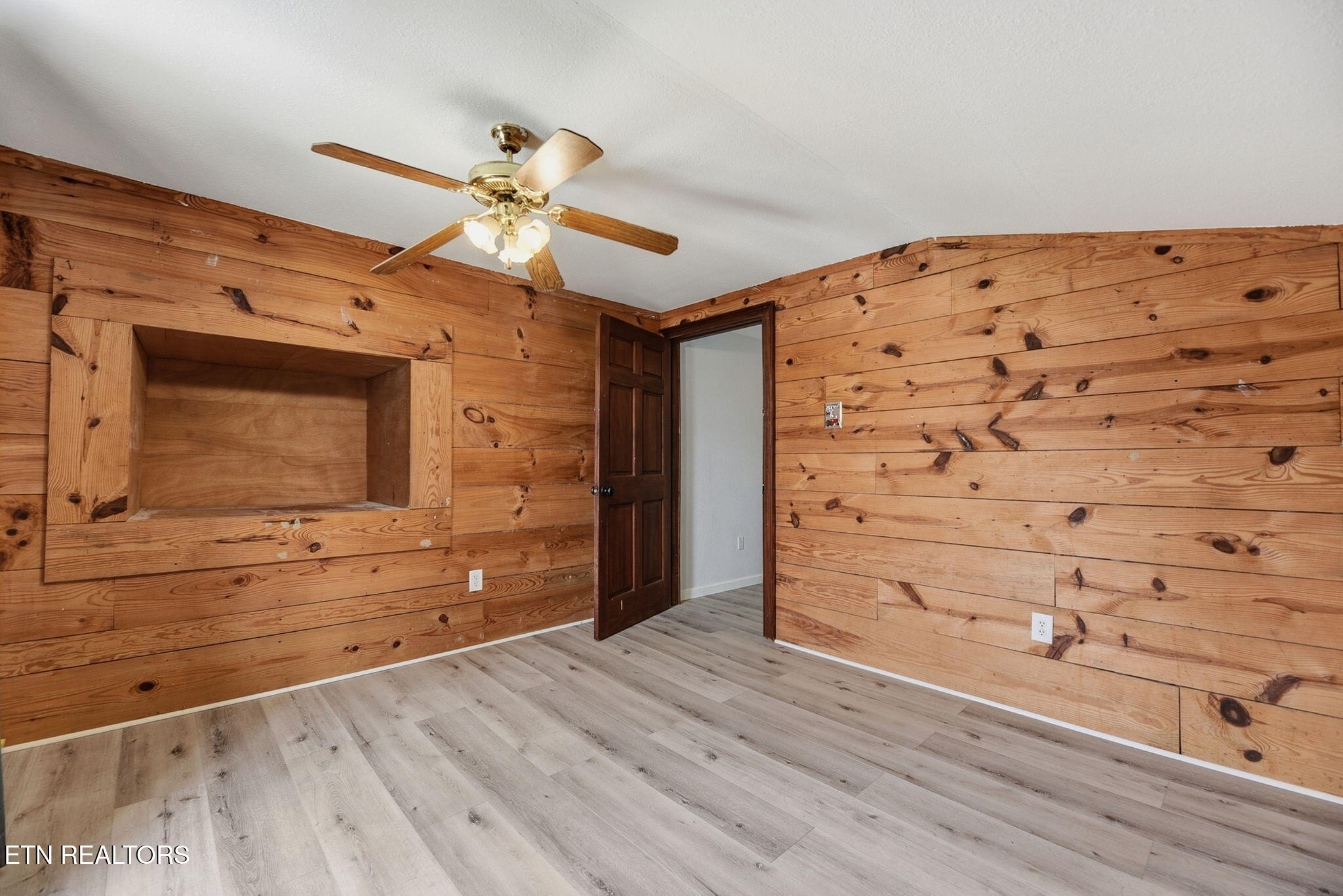 109 Boyer Road Andersonville, TN 37705 - Photo 24 of 37 24-web-or-mls-Byr109 (98)