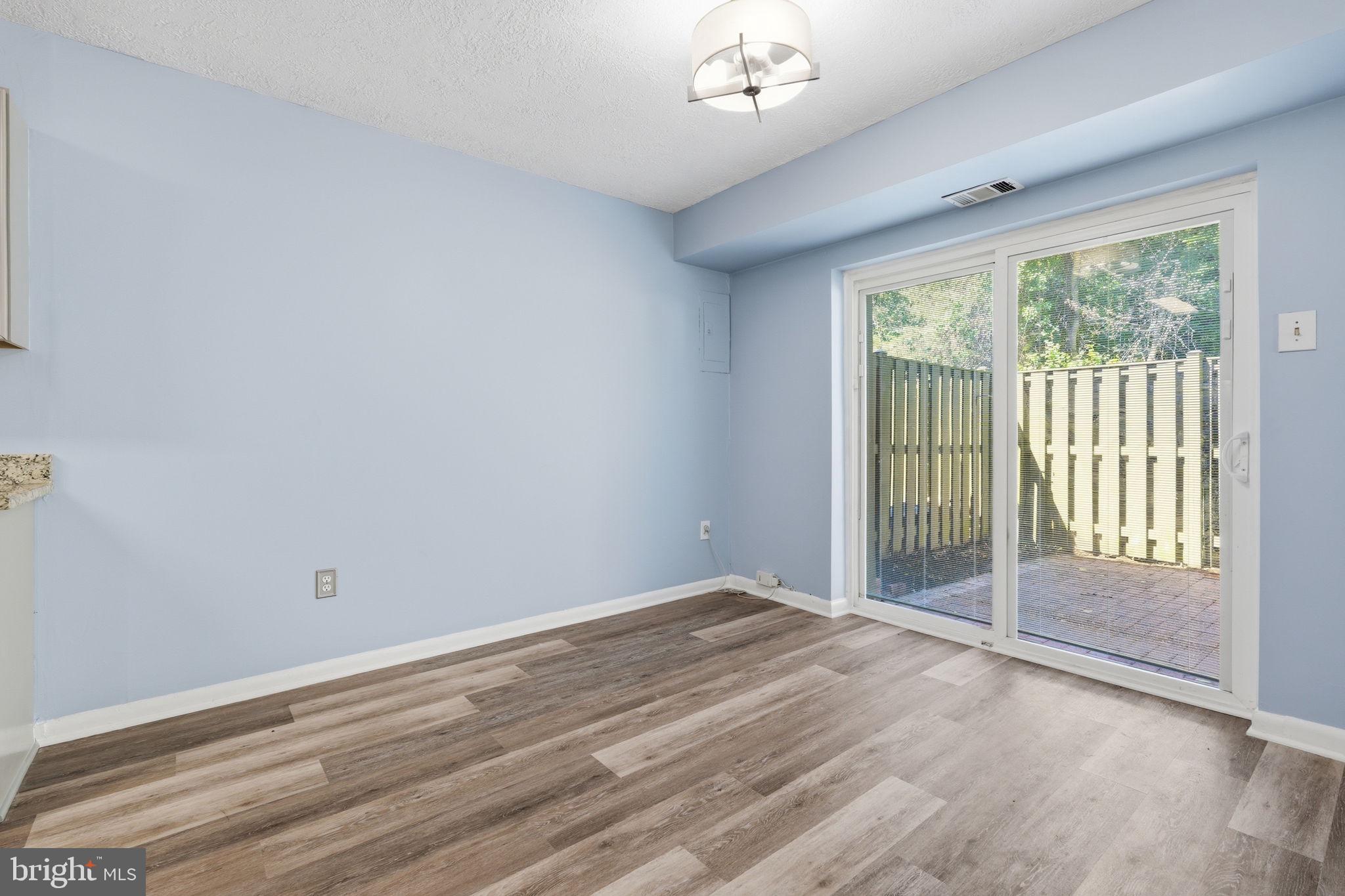 9554 Transfer Row Columbia, MD 21045 - Photo 17 of 35