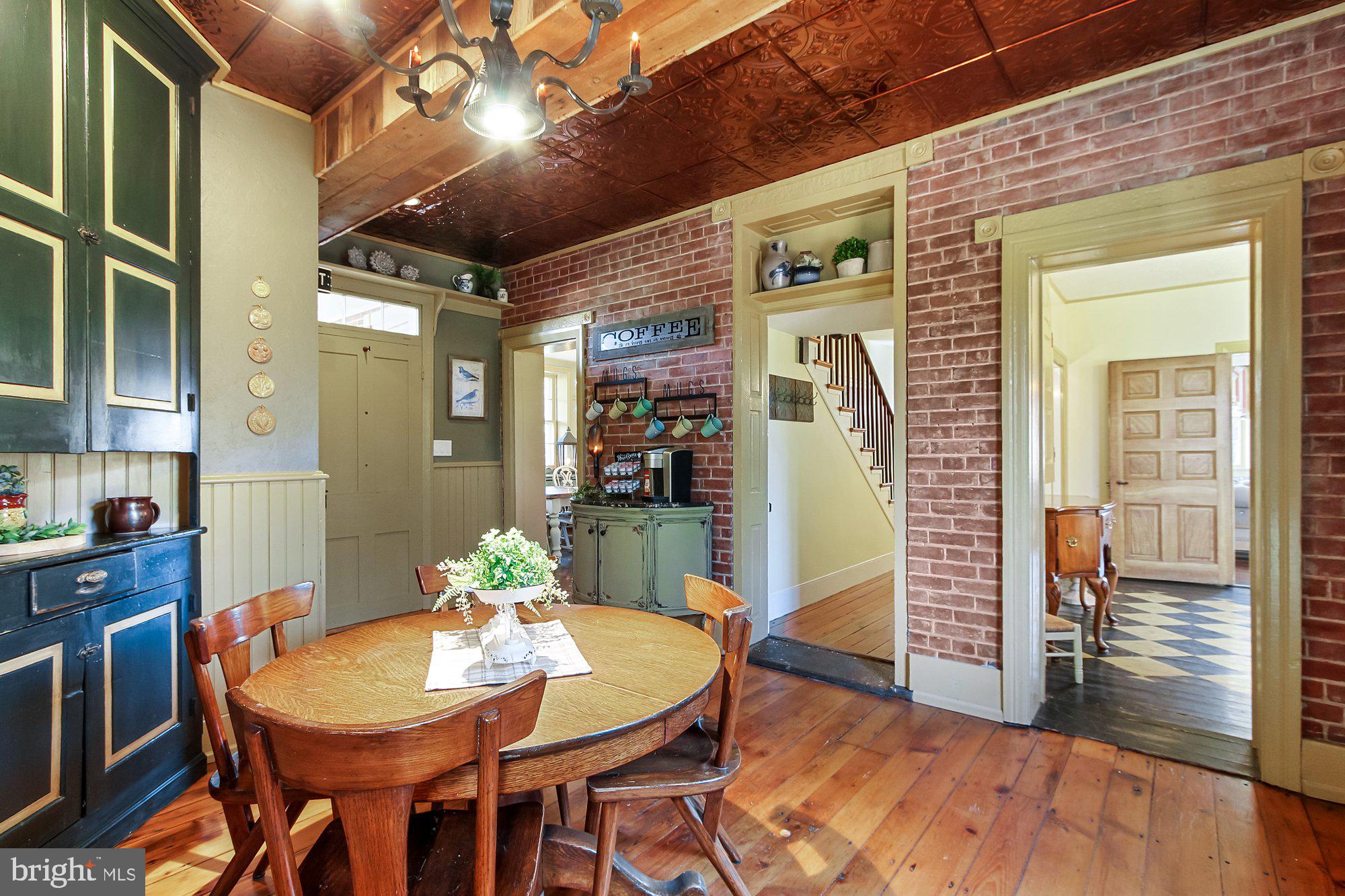 1632 Old River Road Marietta, PA 17547 - Photo 11 of 94 1632 Serving Area