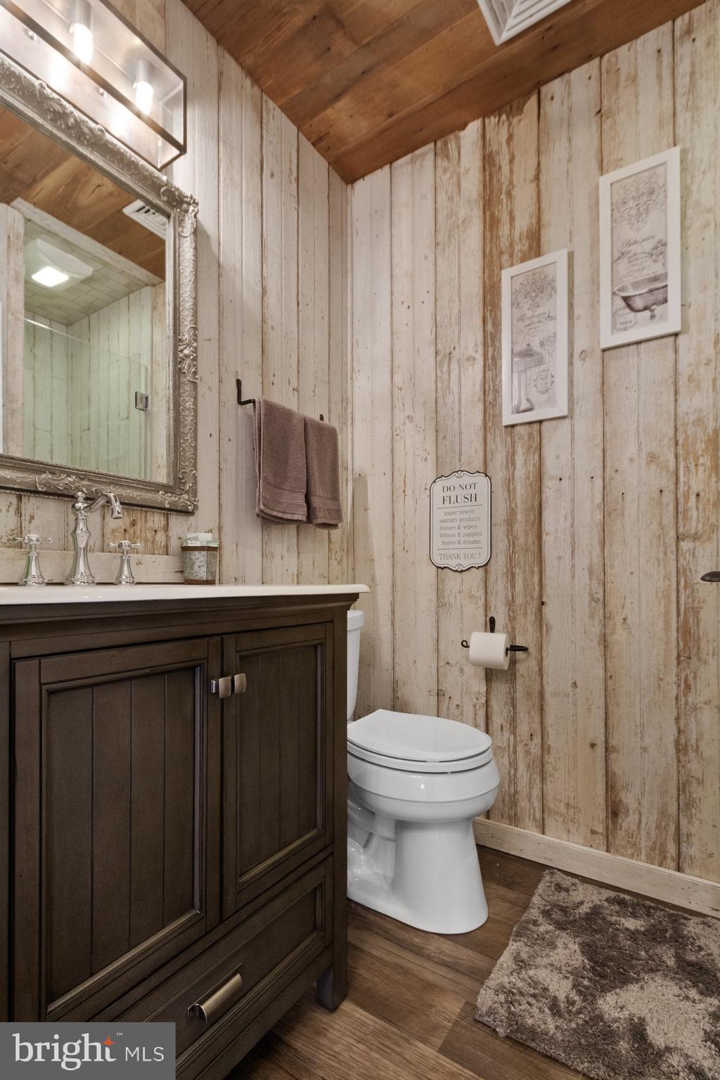 1632 Old River Road Marietta, PA 17547 - Photo 41 of 94 Bath 3