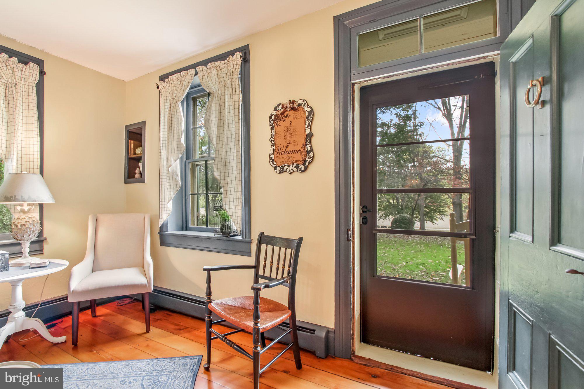 1632 Old River Road Marietta, PA 17547 - Photo 57 of 94 Living Room