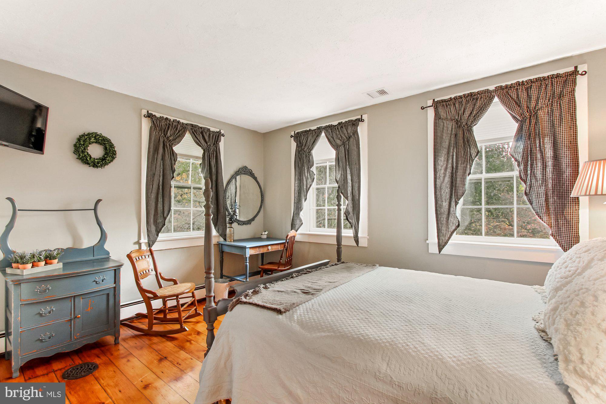 1632 Old River Road Marietta, PA 17547 - Photo 65 of 94 Bedroom