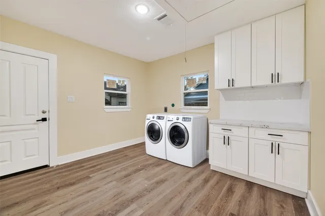 $2,295 | 2725 Avenue F, Rosenberg, TX 77471