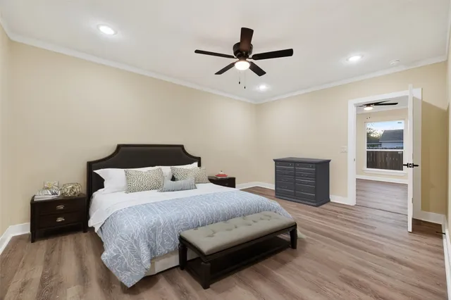 $2,295 | 2725 Avenue F, Rosenberg, TX 77471