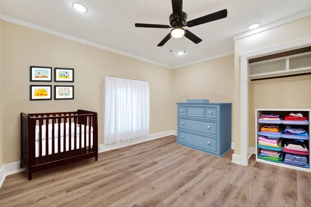 $2,295 | 2725 Avenue F, Rosenberg, TX 77471